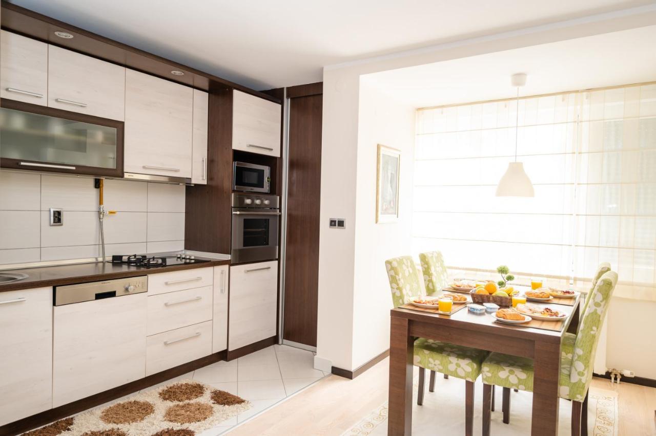 Bright 1Bdr Apartment In The City Center SJJ Exteriér fotografie